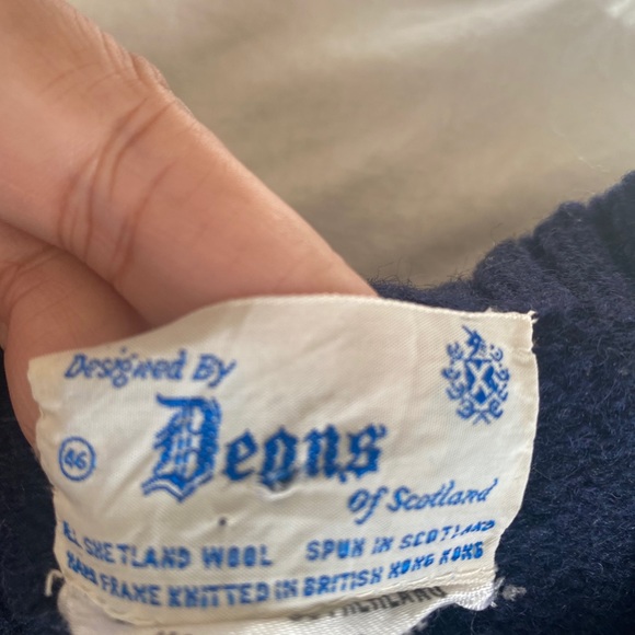 vintage 100% Wool Deans by Scotland Crew sweater - Picture 9 of 10